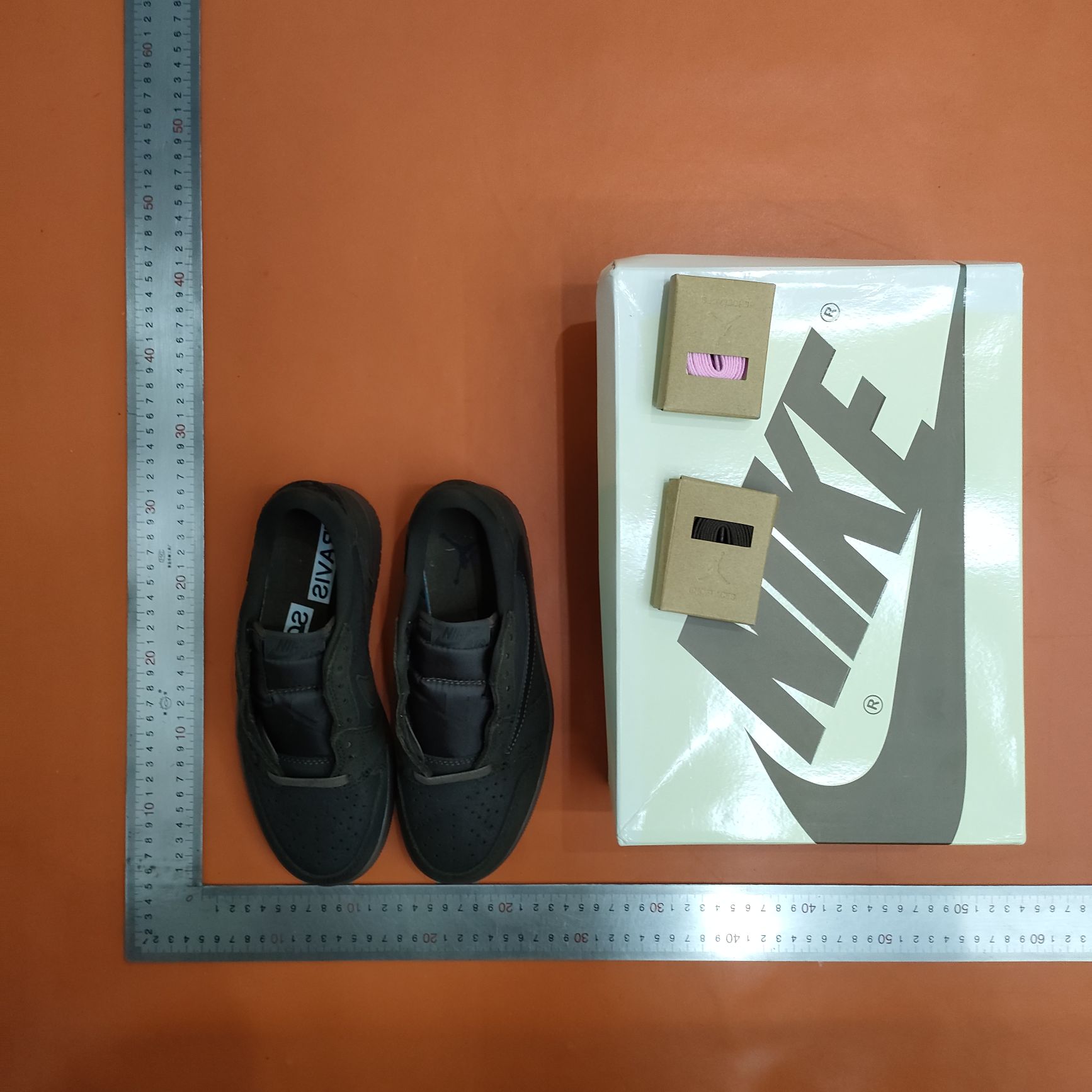 Old Seo Pure Picture, aj1, 90 velvet mochas, Travis Scott x Jordan Air Jordan 1 Low Ogvelvet Brown 90 velvet mochas.