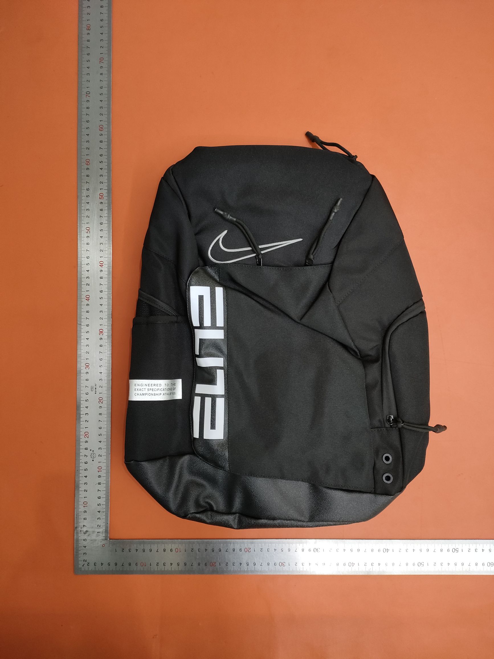 New gaskets, double shoulder, large-capacity basketball packs, training packs, sports packs, one hand-off.