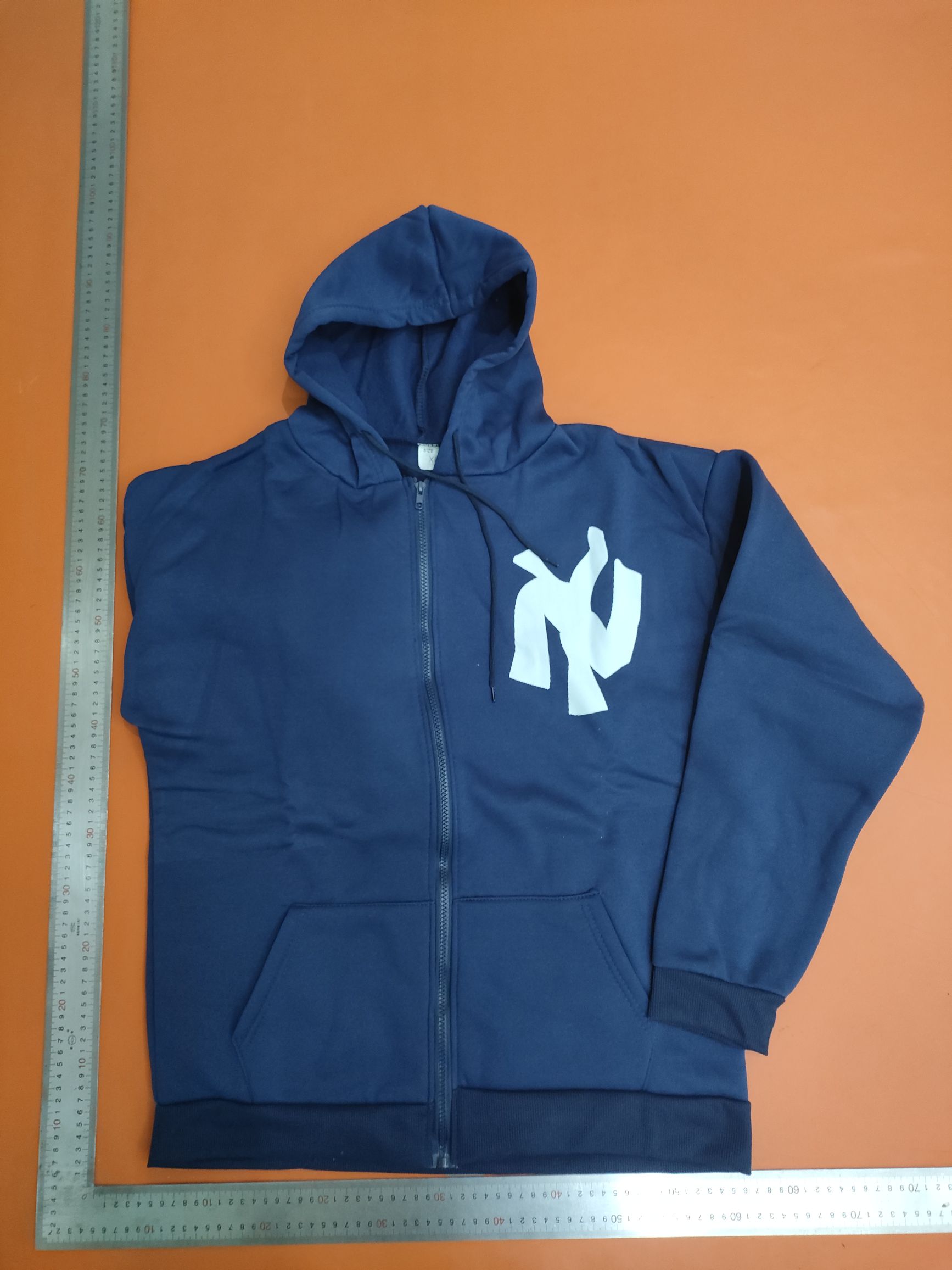 A 2025 new European-American cross-border tuxedo, AKIMBO, long-sleeved, long-sleeved, cap-backed.