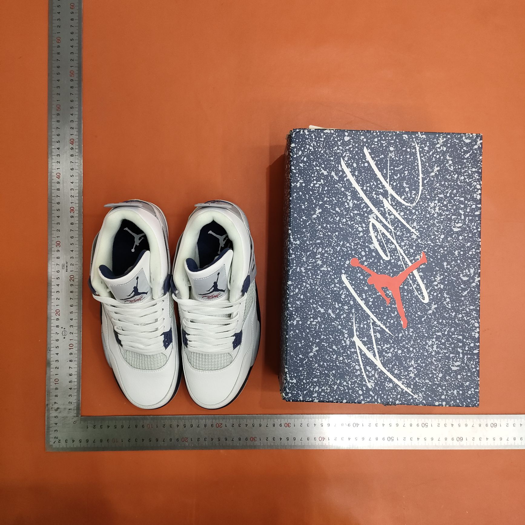 Headline cattle skin cross-border shoe field, pure AJ4 black cat Joe 4 male and female shoe-basket basketball factory
